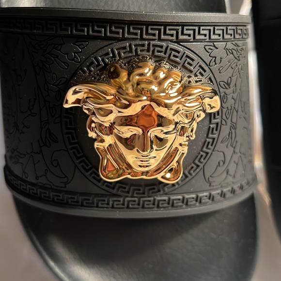 🔥 💯 NWT Authentic Versace Palazzo Slides - Picture 2 of 10